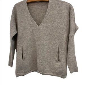 Babaton grey vneck sweater crop with pocket